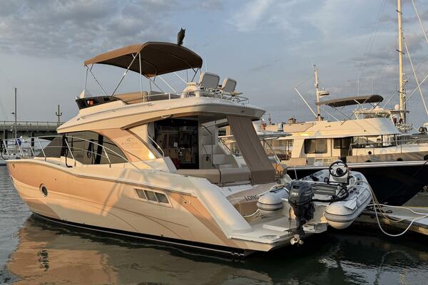 Long Gone 34ft Carver Yacht For Sale