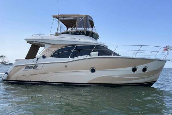 34-ft-Carver-2013-C-34 Command Bridge-Long Gone Palm Coast Florida United States  yacht for sale