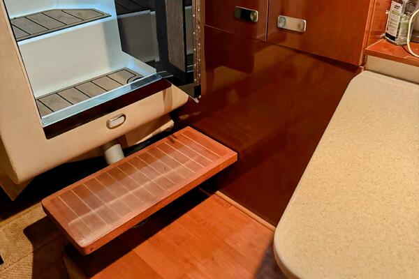 Josh d 31ft Sea Ray Yacht For Sale