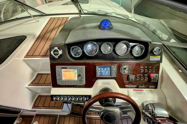 2010 Sea Ray 31
