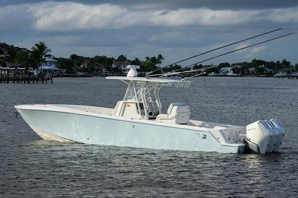 REEL CRAFT 34ft SeaVee Yacht For Sale