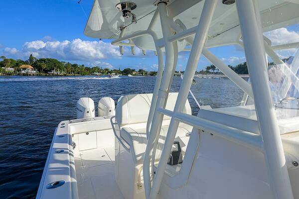 REEL CRAFT 34ft SeaVee Yacht For Sale