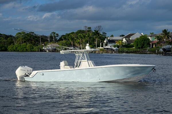 REEL CRAFT 34ft SeaVee Yacht For Sale