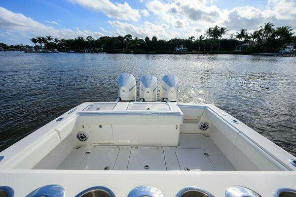 SeaVee 340Z Yacht For Sale