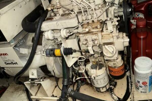 44' Marine Trader Generator