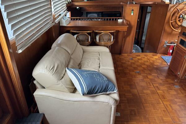 44' Marine Trader Salon Convertible Sofa