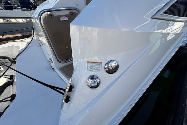 SEA JAY 32ft Sea Ray Yacht For Sale