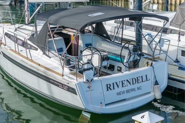 Rivendell 34ft Jeanneau Yacht For Sale