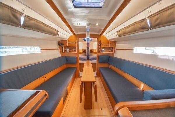 Rivendell 34ft Jeanneau Yacht For Sale