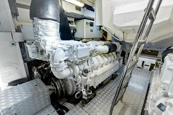 Dreaming 76ft Riva Yacht For Sale