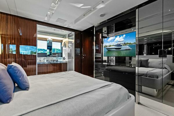 Dreaming 76ft Riva Yacht For Sale