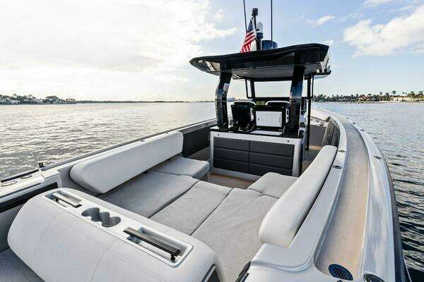 Wajer Center Console Yacht For Sale
