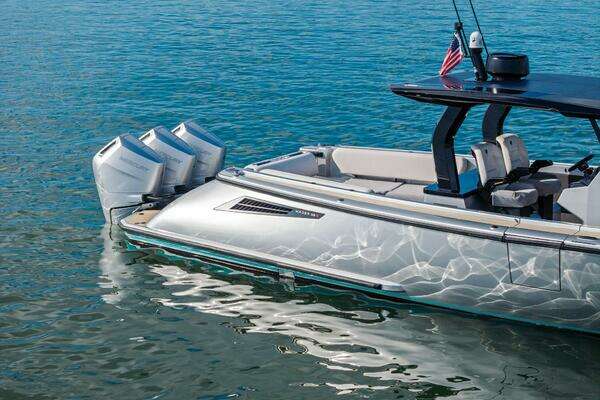 Wajer Center Console Yacht For Sale