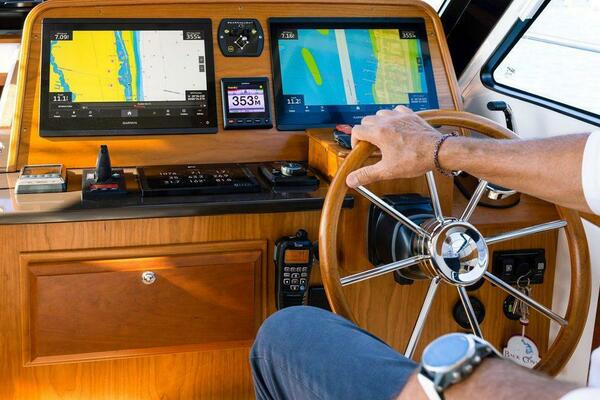 37ft Back Cove Yacht For Sale