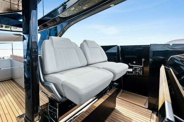 Riva Dolcevita Yacht For Sale