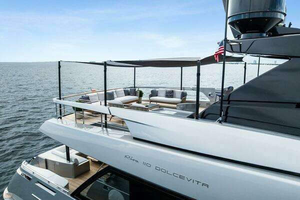 Riva Dolcevita Yacht For Sale