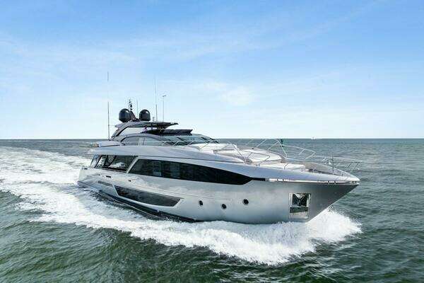 2023 Riva 110