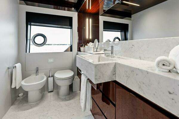 Riva Dolcevita Yacht For Sale