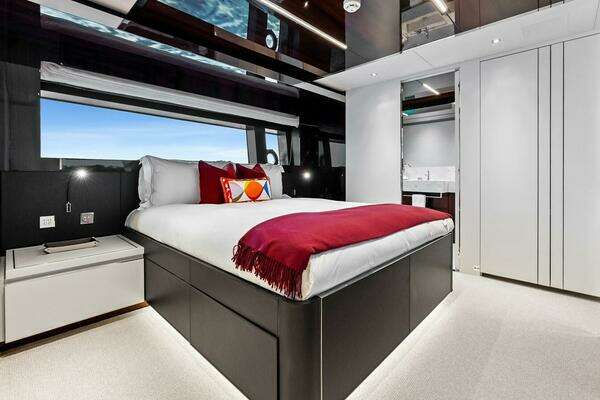 Riva Dolcevita Yacht For Sale