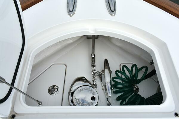 LOW KEY 33ft Valhalla Boatworks Yacht For Sale