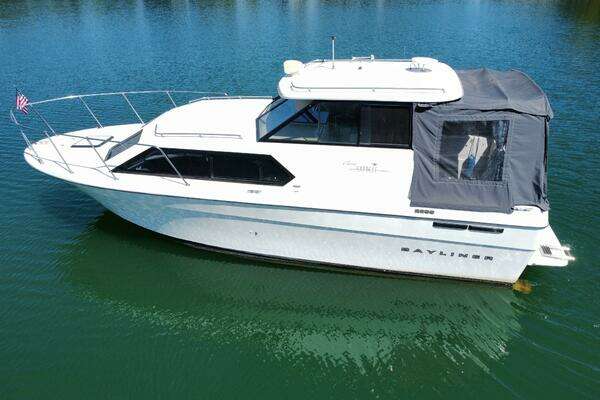 Photo of the 1997 Bayliner 2859 Ciera Express