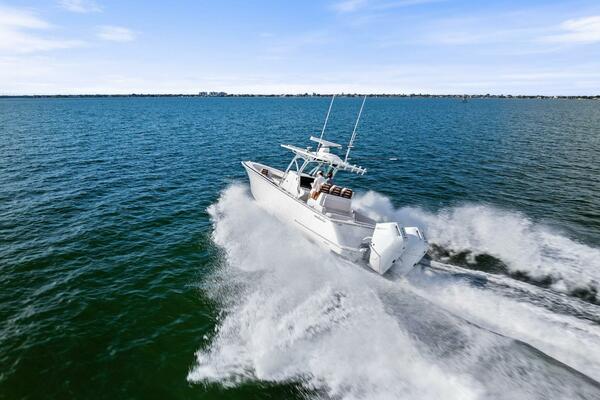 Valhalla Boatworks V 33 (15)