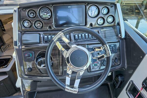 29ft Monterey Yacht For Sale