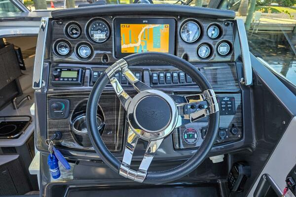 29ft Monterey Yacht For Sale