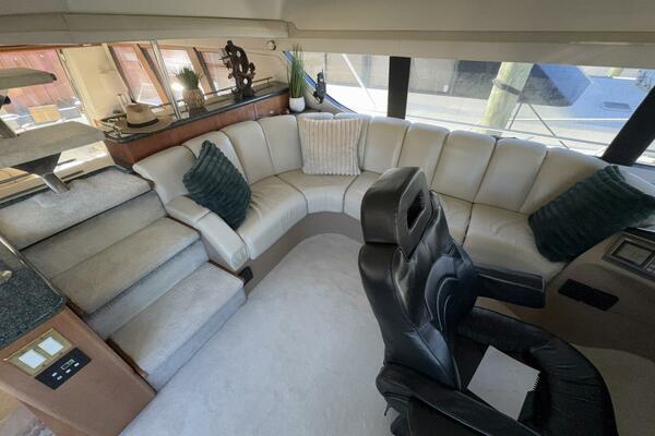 Isla Swintono 53ft Carver Yacht For Sale