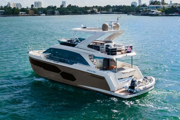 Triangle 58ft Absolute Yacht For Sale