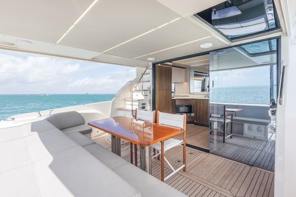 Triangle 58ft Absolute Yacht For Sale