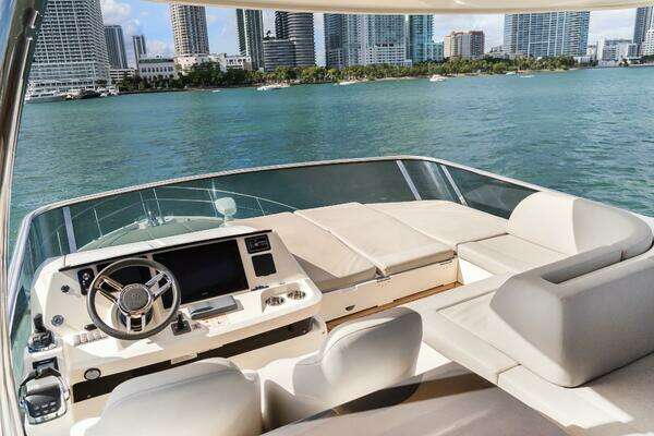 Absolute 58 Fly Yacht For Sale
