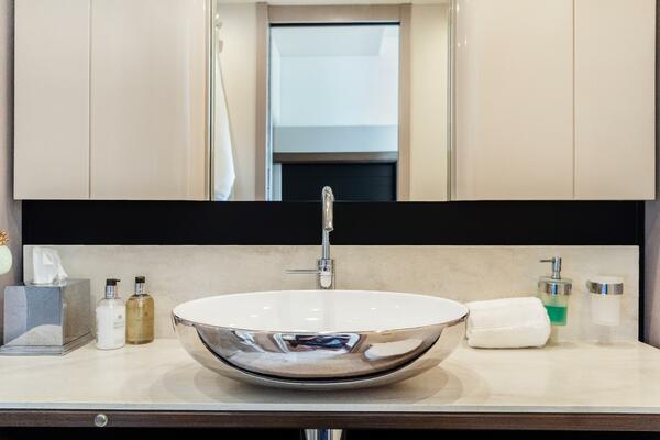 Triangle 58ft Absolute Yacht For Sale