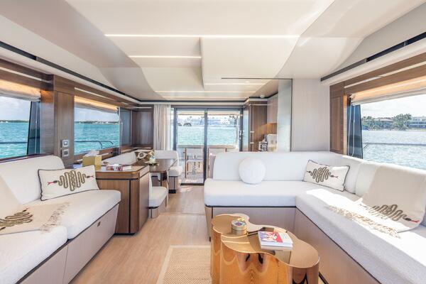 Triangle 58ft Absolute Yacht For Sale