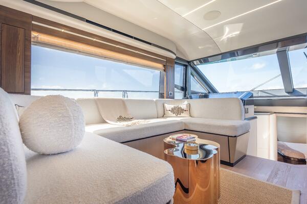 Triangle 58ft Absolute Yacht For Sale