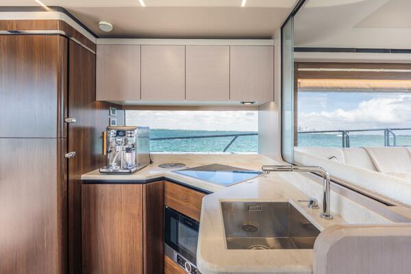 Triangle 58ft Absolute Yacht For Sale
