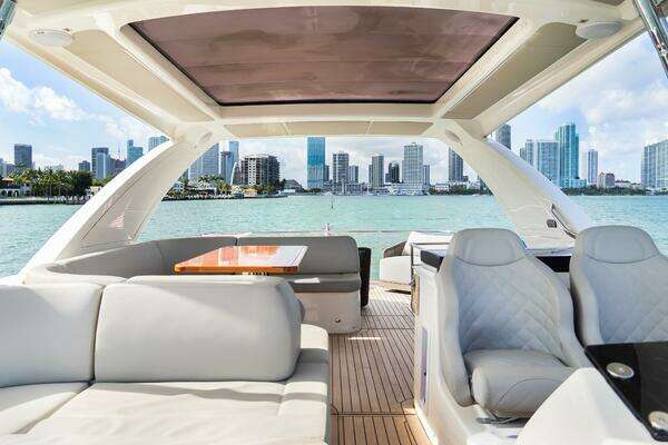Absolute 58 Fly Yacht For Sale