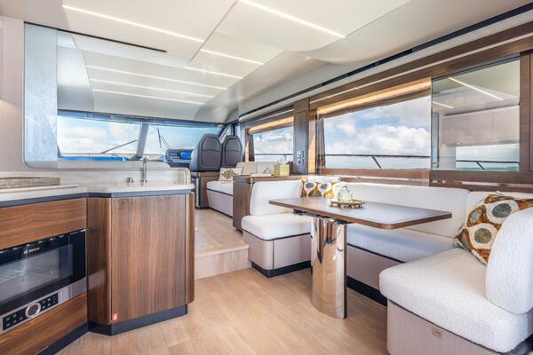 Triangle 58ft Absolute Yacht For Sale