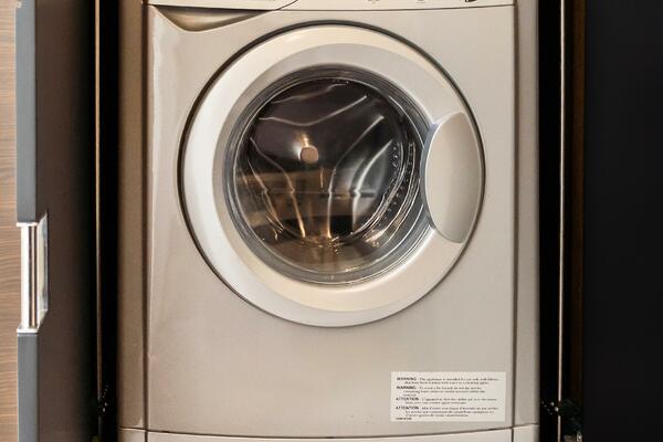 Triangle 58ft Absolute Yacht For Sale