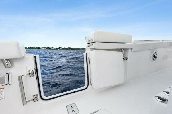 Isla 39ft Bertram Yacht For Sale