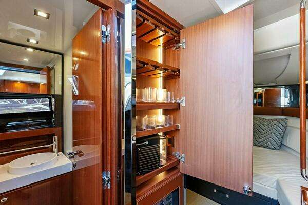 Riva Rivamare Yacht For Sale