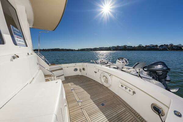 Grand Banks Eastbay 49 Eastbay SX Yacht For Sale