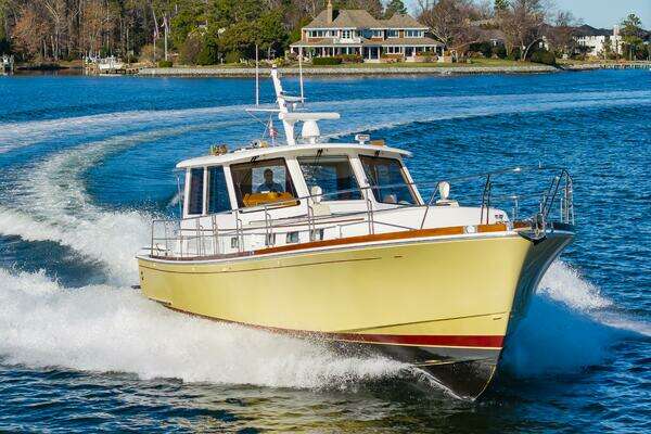 Grand Banks Eastbay 49 Eastbay SX Yacht For Sale