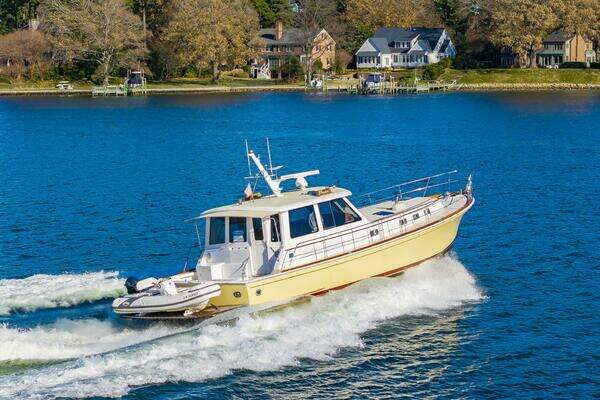 Grand Banks Eastbay 49 Eastbay SX Yacht For Sale