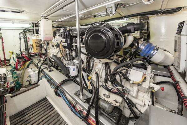 Grand Banks Eastbay 49 Eastbay SX Yacht For Sale