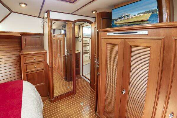 Grand Banks Eastbay 49 Eastbay SX Yacht For Sale