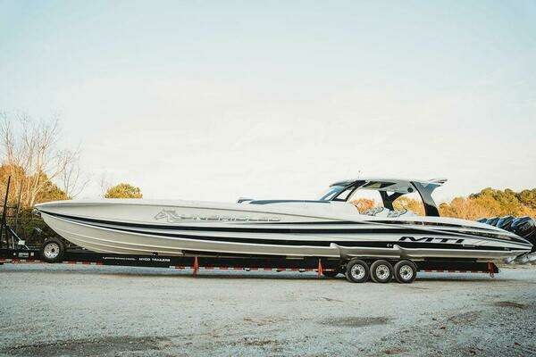 MTI V57 Yacht For Sale