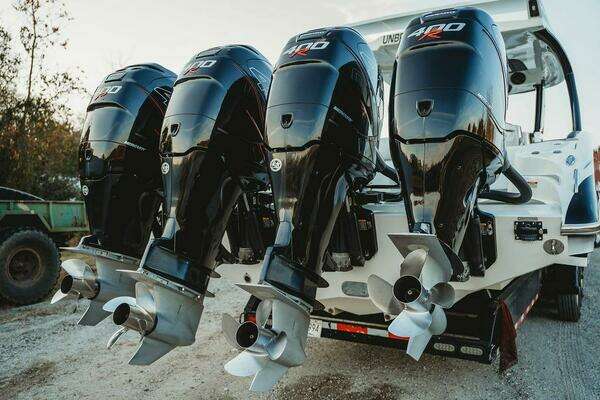 MTI V57 Yacht For Sale