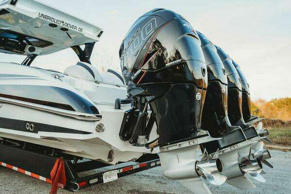 MTI V57 Yacht For Sale