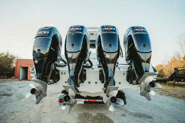 MTI V57 Yacht For Sale